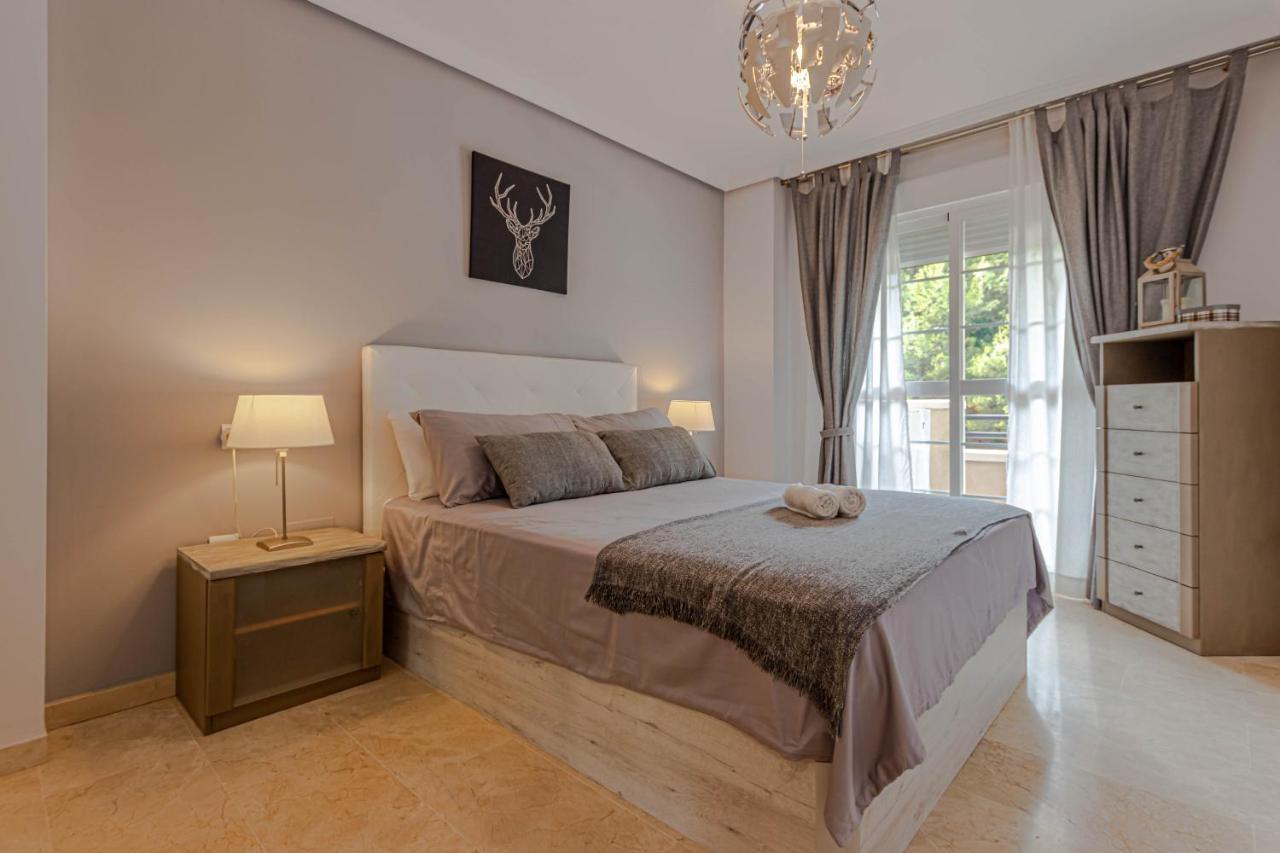 797 Holiday Rentals- Piso Con Amplia Terraza A Solo 1 Min De La Playa Benalmádena Exteriör bild
