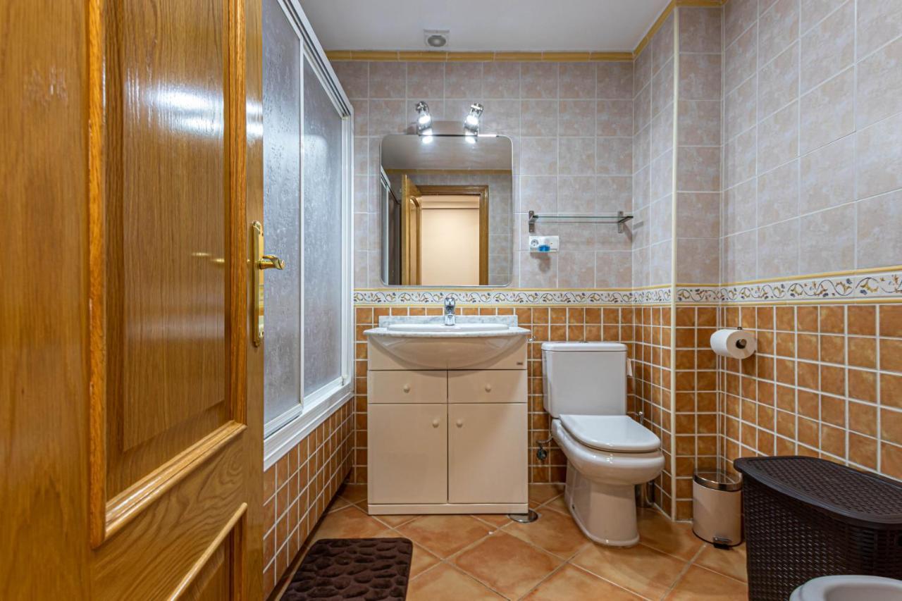 797 Holiday Rentals- Piso Con Amplia Terraza A Solo 1 Min De La Playa Benalmádena Exteriör bild