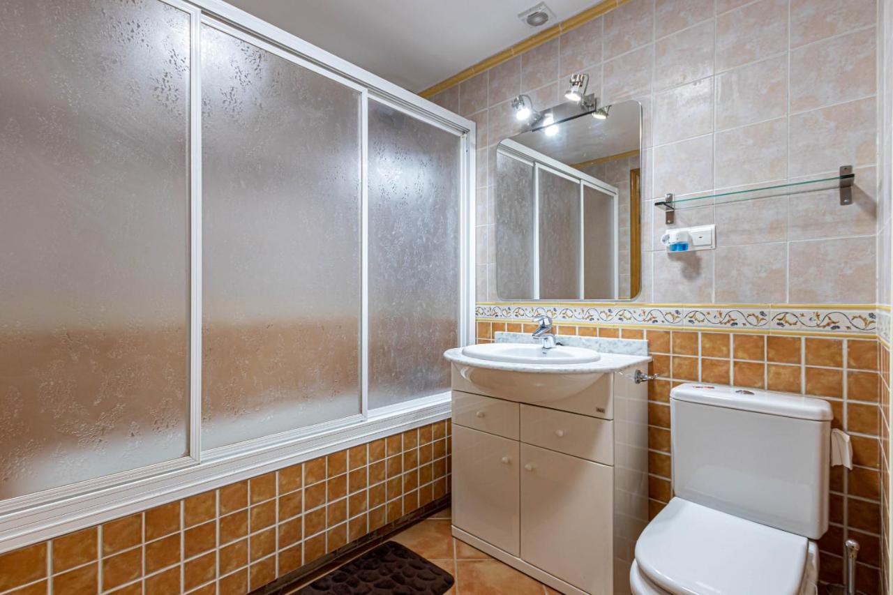 797 Holiday Rentals- Piso Con Amplia Terraza A Solo 1 Min De La Playa Benalmádena Exteriör bild